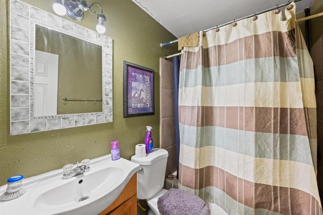 220 Satinwood Drive, Dallas, TX 75217