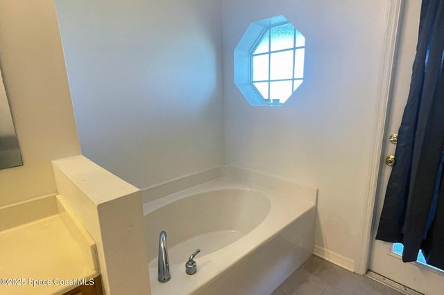 1725 La Maderia Drive SW, Palm Bay, FL 32908