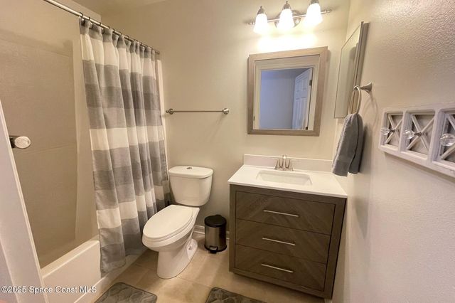 1725 La Maderia Drive SW, Palm Bay, FL 32908