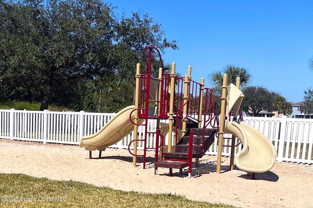 1725 La Maderia Drive SW, Palm Bay, FL 32908