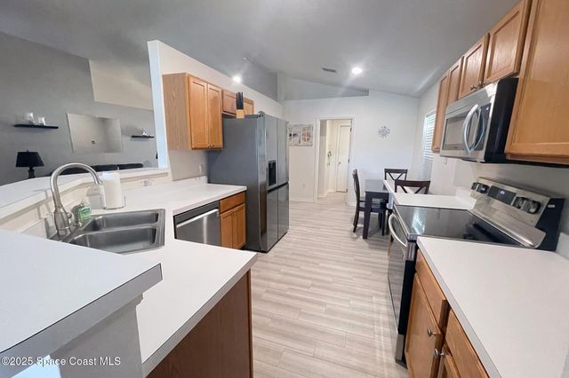 1725 La Maderia Drive SW, Palm Bay, FL 32908