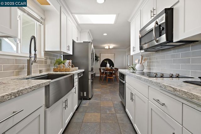 1381 Rosal Lane, Concord, CA 94521