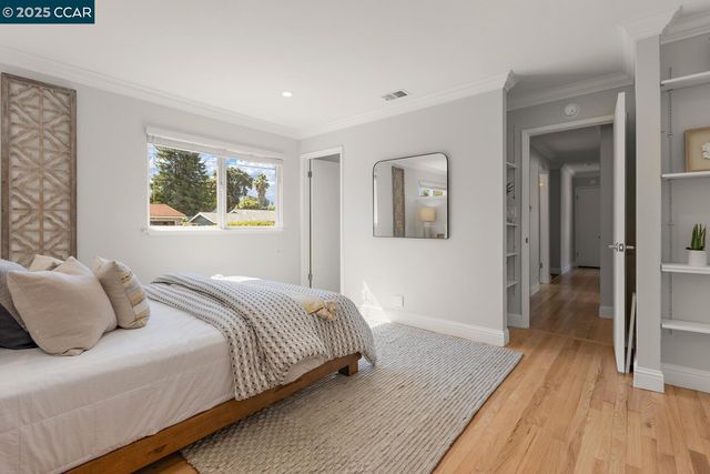 1381 Rosal Lane, Concord, CA 94521