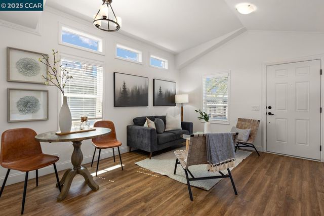 1381 Rosal Lane, Concord, CA 94521