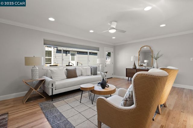 1381 Rosal Lane, Concord, CA 94521