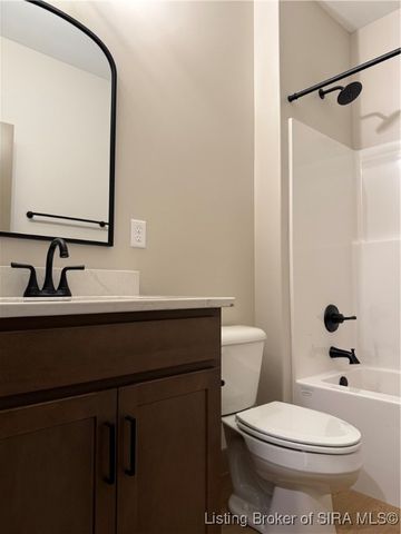 4629 Red Tail Ridge 226, Jeffersonville, IN 47130