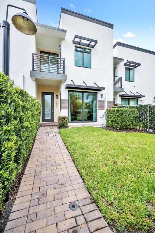 1402 SW 4th Ave 1402, Fort Lauderdale, FL 33315