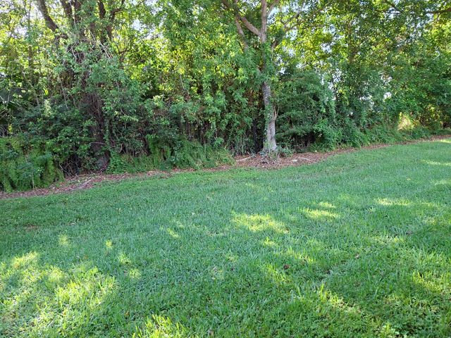 10032 Andrea Lane, Boynton Beach, FL 33437