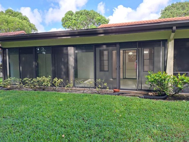10032 Andrea Lane, Boynton Beach, FL 33437