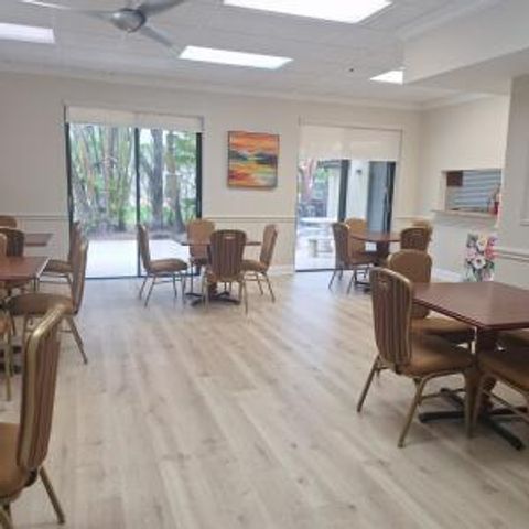 10032 Andrea Lane, Boynton Beach, FL 33437