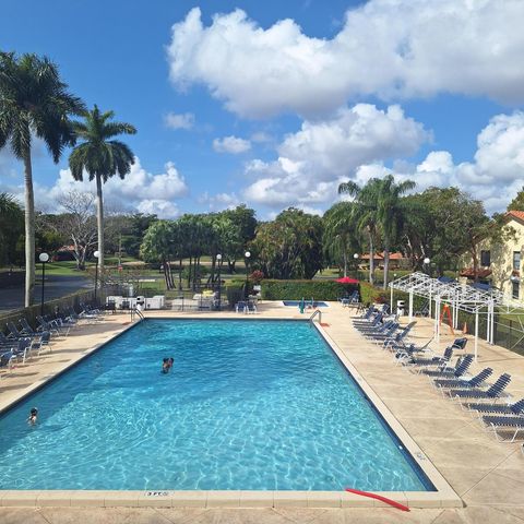 10032 Andrea Lane, Boynton Beach, FL 33437