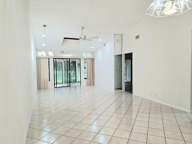 10032 Andrea Lane, Boynton Beach, FL 33437