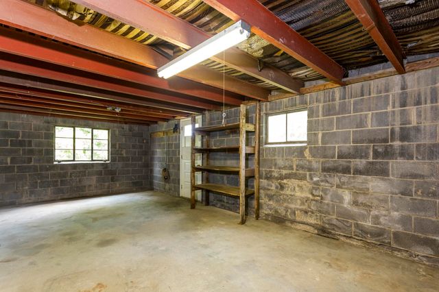 12 Marquis Drive, Huntington, WV 25705