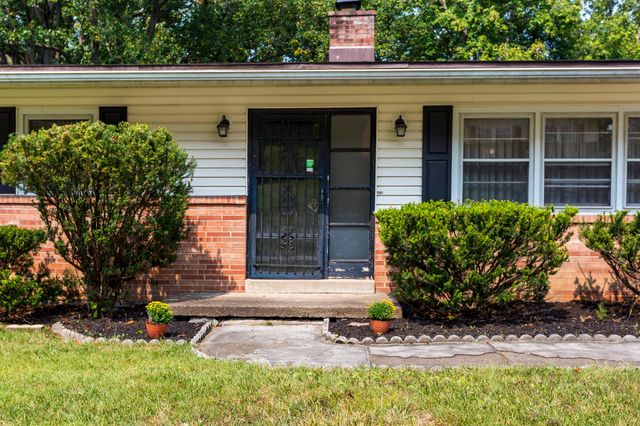 12 Marquis Drive, Huntington, WV 25705