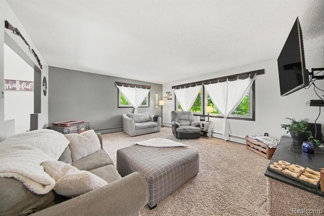 119 Diversy Drive, Brooklyn, MI 49230