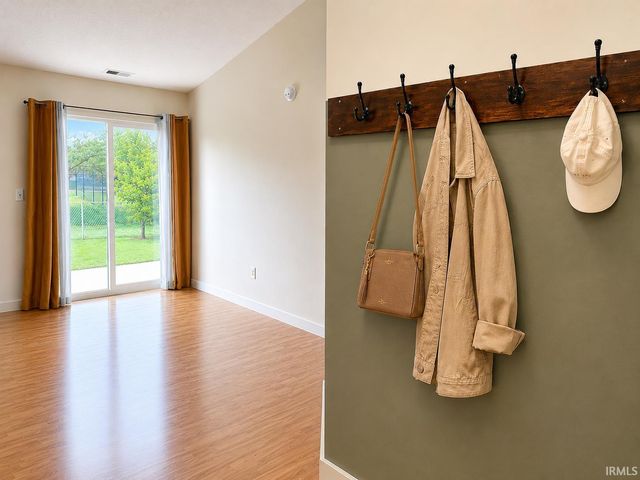 927 May Place, Fort Wayne, IN 46825