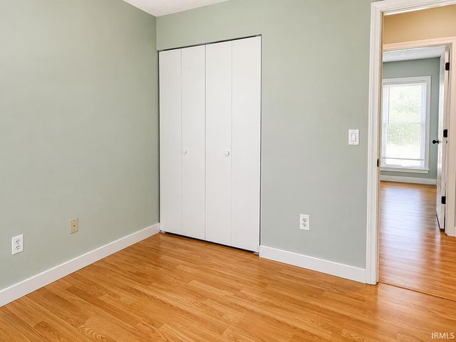 927 May Place, Fort Wayne, IN 46825