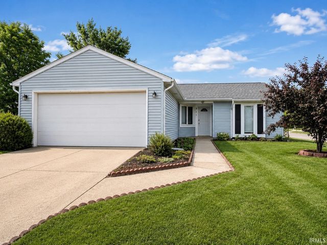 927 May Place, Fort Wayne, IN 46825