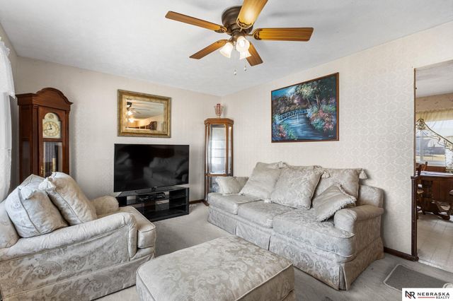 2801 Lloyd Street, Bellevue, NE 68005