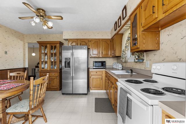 2801 Lloyd Street, Bellevue, NE 68005