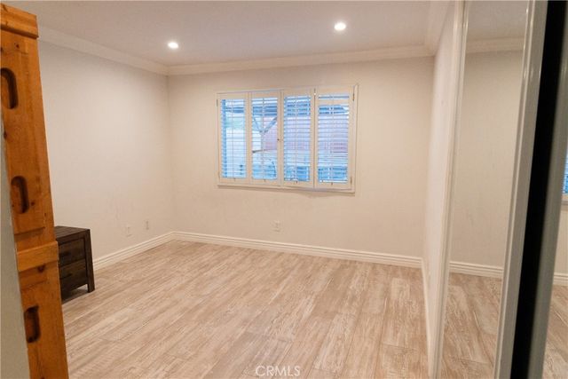 37630 12th Street E, Palmdale, CA 93550