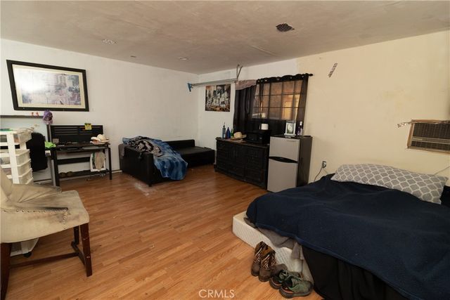 37630 12th Street E, Palmdale, CA 93550