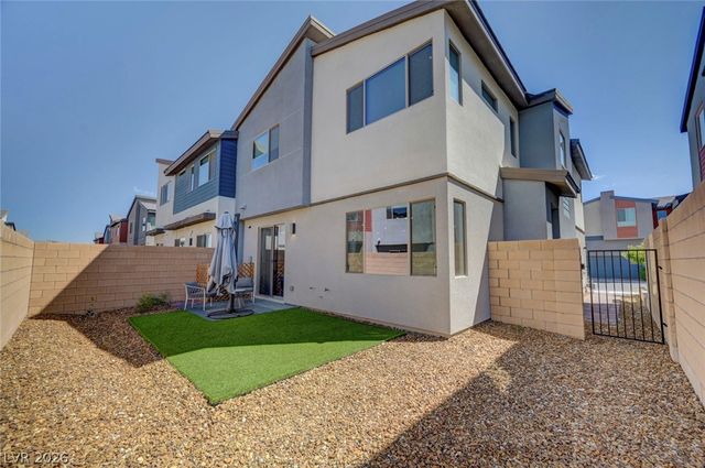 2671 Kindswood Street, Henderson, NV 89044