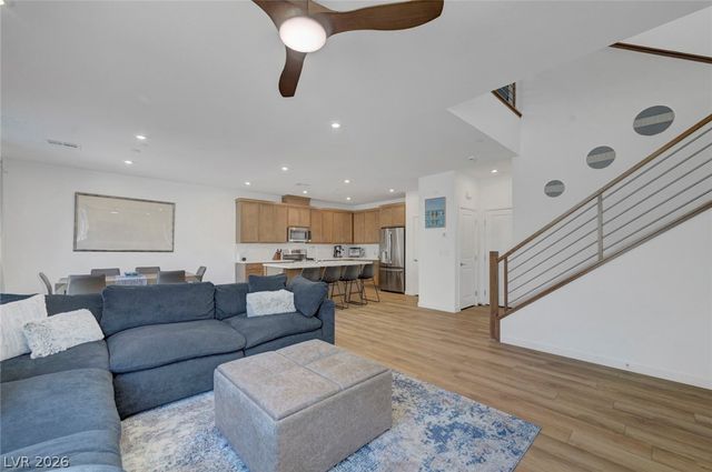 2671 Kindswood Street, Henderson, NV 89044