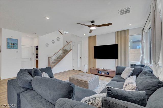 2671 Kindswood Street, Henderson, NV 89044