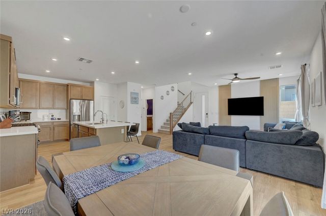 2671 Kindswood Street, Henderson, NV 89044