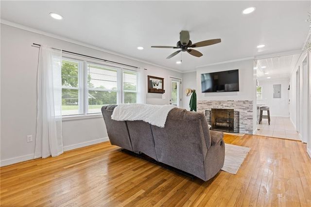 378 Highway 81, Loganville, GA 30054