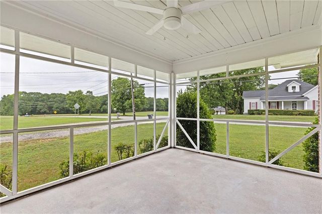 378 Highway 81, Loganville, GA 30054