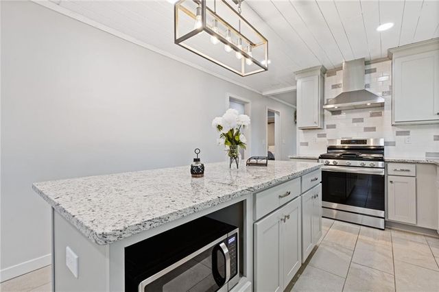 378 Highway 81, Loganville, GA 30054