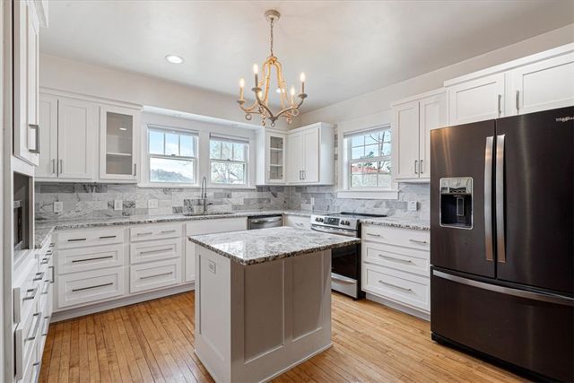 307 E Beaver Street, Anderson, MO 64831