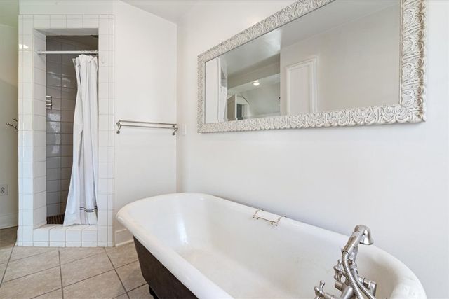 307 E Beaver Street, Anderson, MO 64831