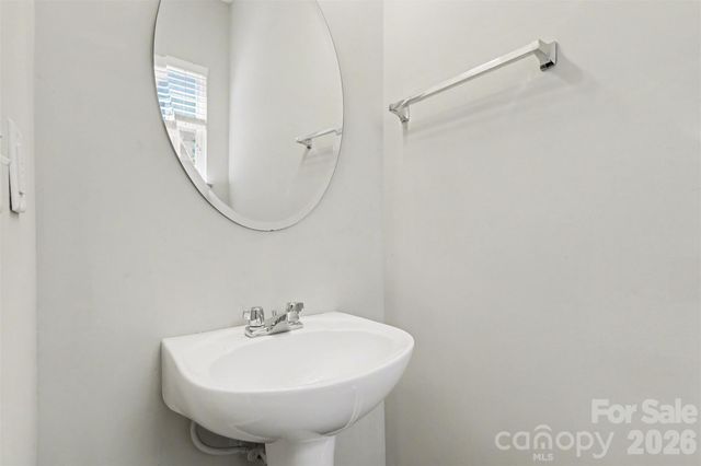 13504 Calloway Glen Drive, Charlotte, NC 28273