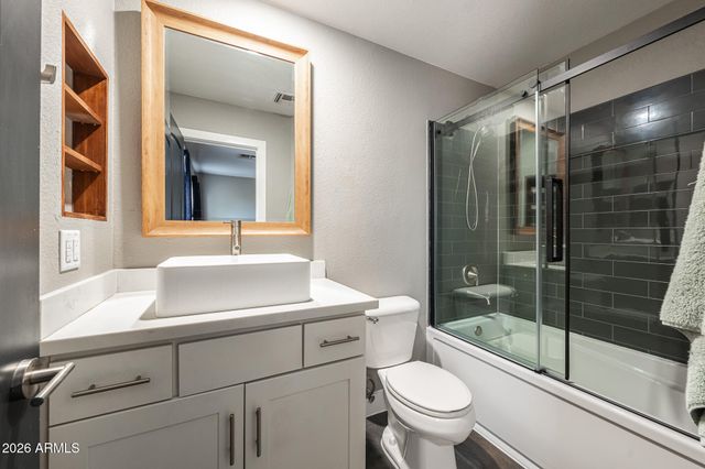 3113 W MARK Lane, Phoenix, AZ 85083