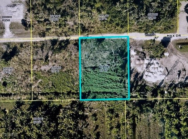 7465, 7448, 7421 Max DR, Bokeelia, FL 33922