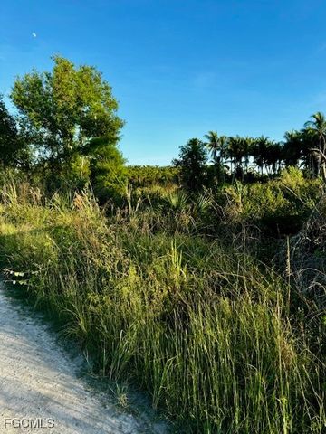 7465, 7448, 7421 Max DR, Bokeelia, FL 33922