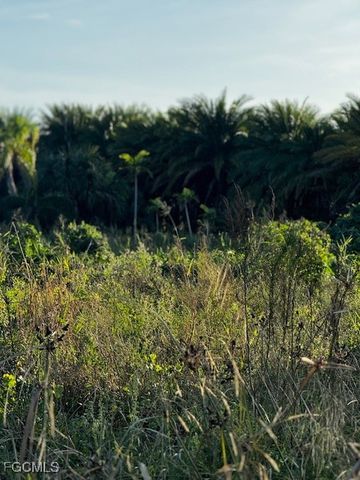 7465, 7448, 7421 Max DR, Bokeelia, FL 33922