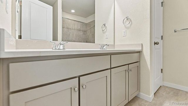28449 E 8th Avenue, Watkins, CO 80137