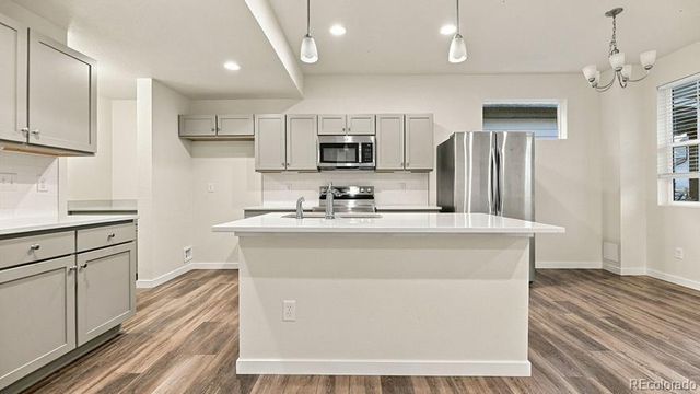 28449 E 8th Avenue, Watkins, CO 80137