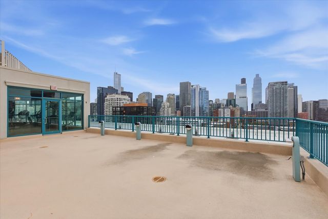 340 W SUPERIOR Street 1201, Chicago, IL 60654