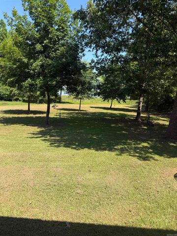 373 Collier Road, Lewisville, AR 71845