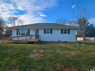 14 Hiel Drive, Bushnell, IL 61422