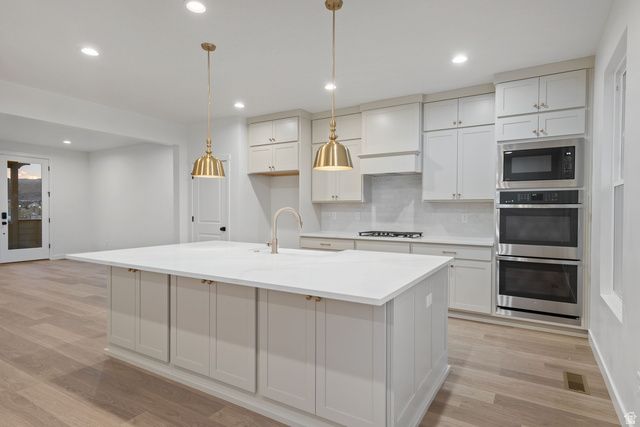 6611 W SOUTH JORDAN PKWY, South Jordan, UT 84009