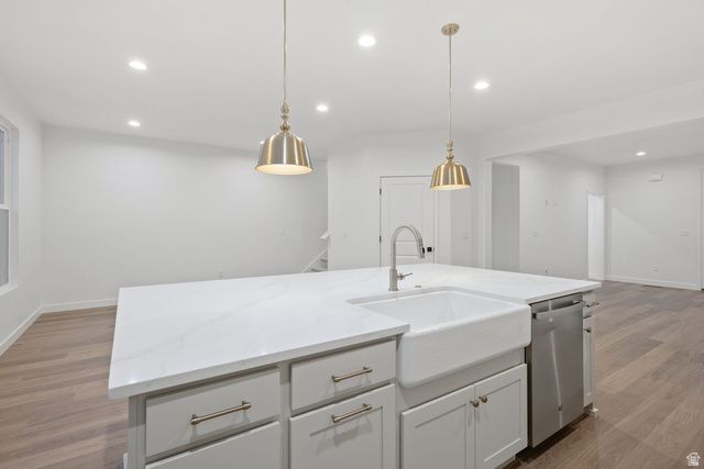 6611 W SOUTH JORDAN PKWY, South Jordan, UT 84009