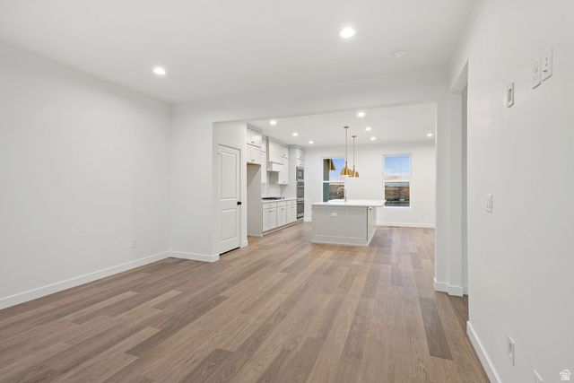 6611 W SOUTH JORDAN PKWY, South Jordan, UT 84009