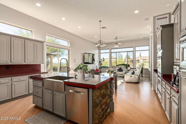 41925 N BACK CREEK Court, Anthem, AZ 85086