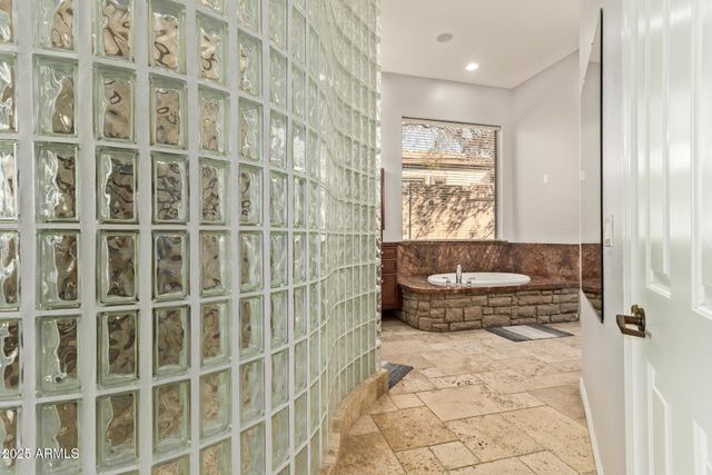 41925 N BACK CREEK Court, Anthem, AZ 85086